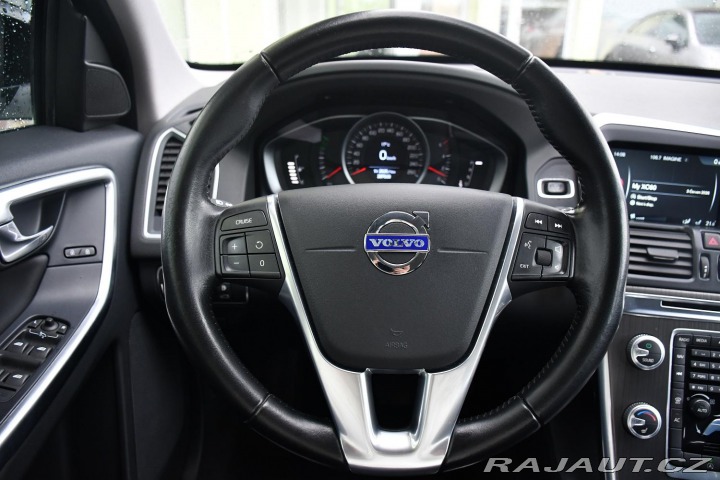 Volvo XC60 D4 A/T ČR 2XALU PO ROZVOD 2015