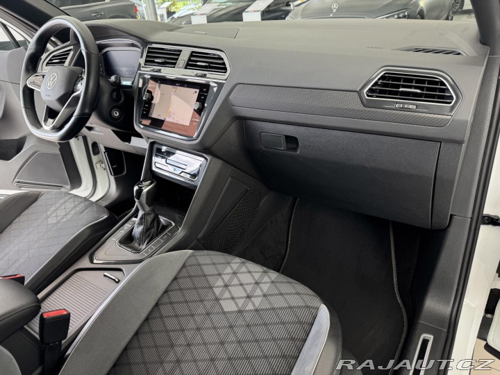 Volkswagen Tiguan 1,5TSI DSG*R-LINE*REZERVA 2021