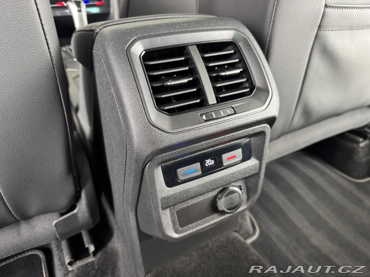 Volkswagen Tiguan 1,5TSI DSG*R-LINE*REZERVA 2021