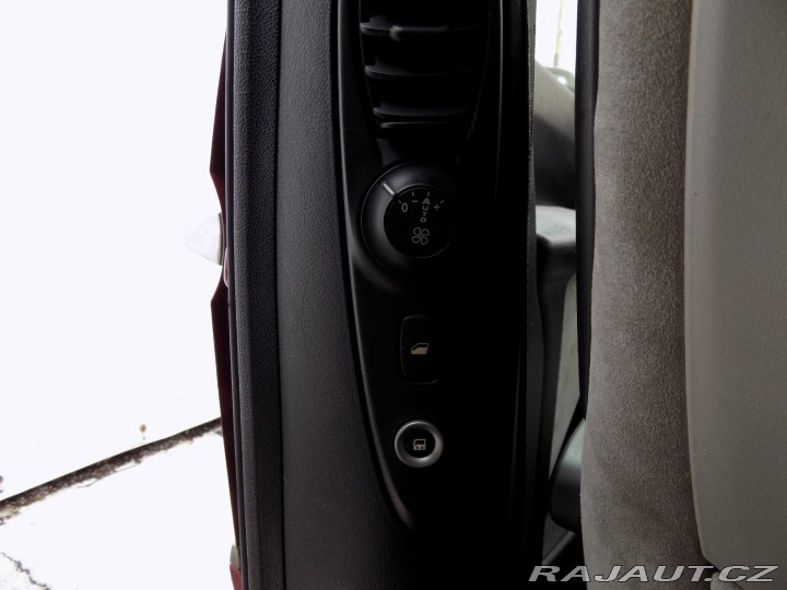 Citroën C8 2.2HDI/AT/ČR/Exclusive/7. 2008