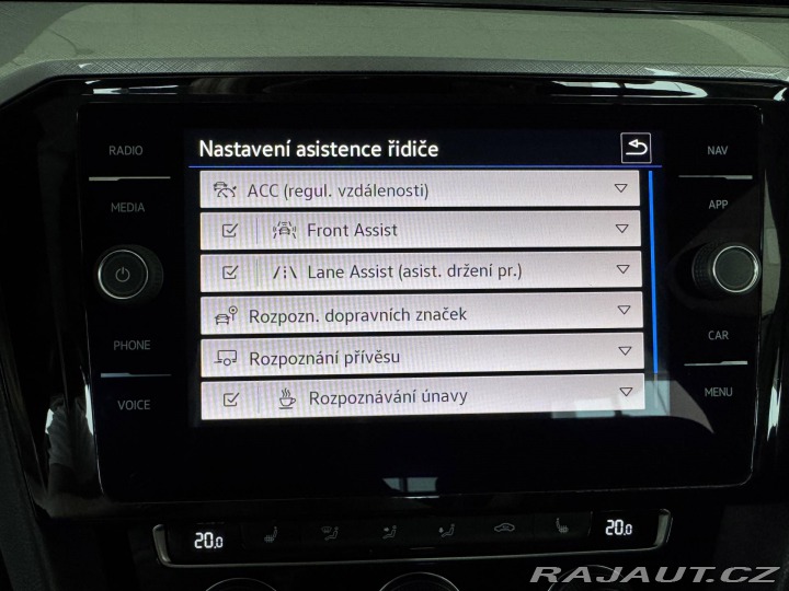 Volkswagen Passat Variant 1,5TSI 110kW DSG* 2020