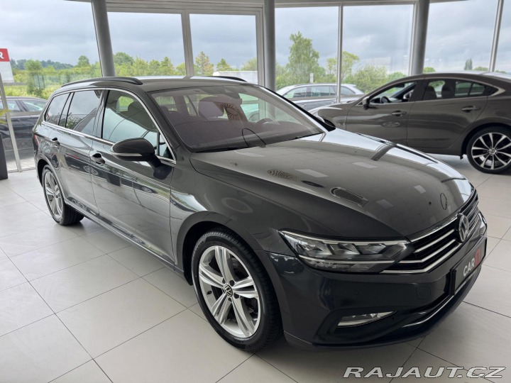 Volkswagen Passat Variant 1,5TSI 110kW DSG* 2020
