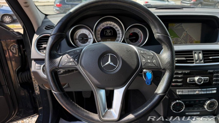 Mercedes-Benz C 2.2CDI 125kW *Avangarde*T 2012