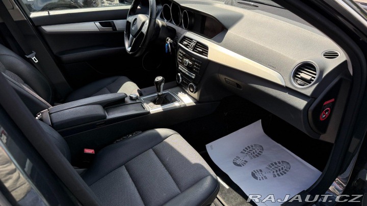 Mercedes-Benz C 2.2CDI 125kW *Avangarde*T 2012