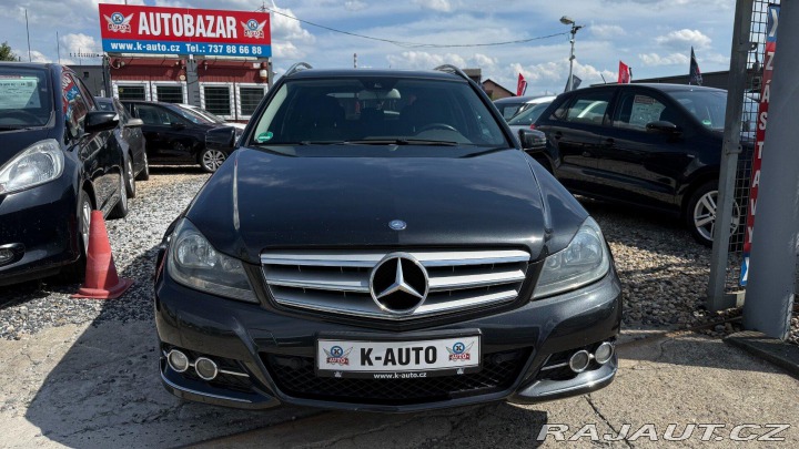 Mercedes-Benz C 2.2CDI 125kW *Avangarde*T 2012
