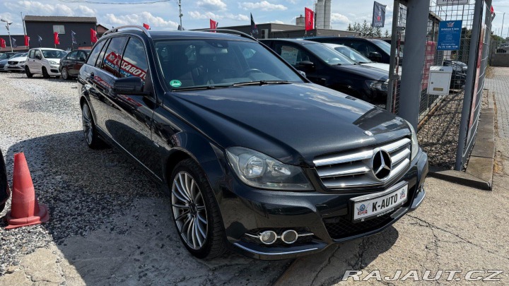 Mercedes-Benz C 2.2CDI 125kW *Avangarde*T 2012