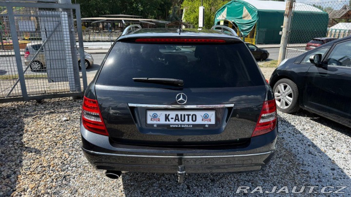 Mercedes-Benz C 2.2CDI 125kW *Avangarde*T 2012