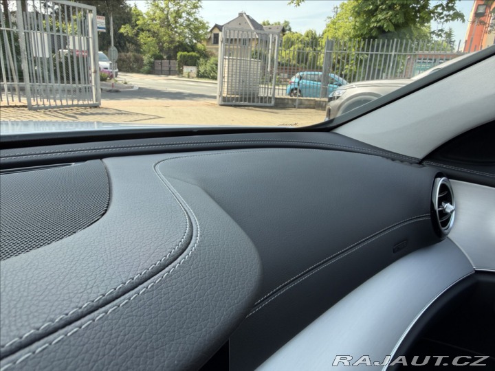 Mercedes-Benz E 300de 4Matic 2023