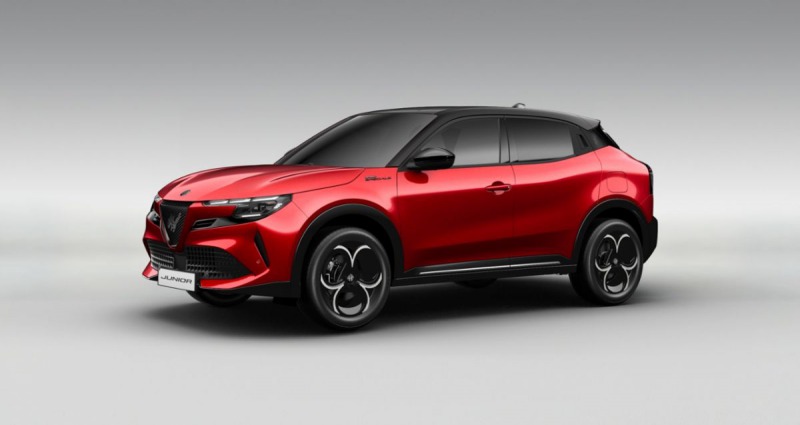 Alfa Romeo Junior Ibrida Sport Speciale 1.2