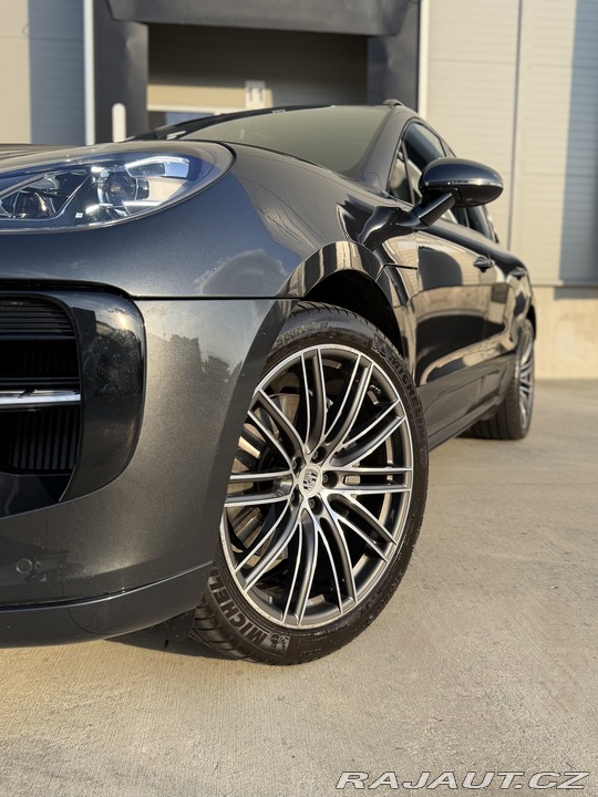 Porsche Macan S 354k 2020, tažné 2019