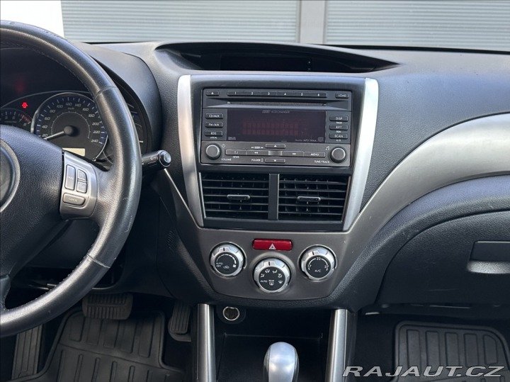 Subaru Forester 2,0 150PS  Comfort A/T 4x 2011