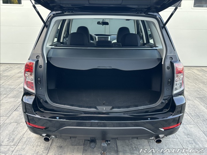 Subaru Forester 2,0 150PS  Comfort A/T 4x 2011