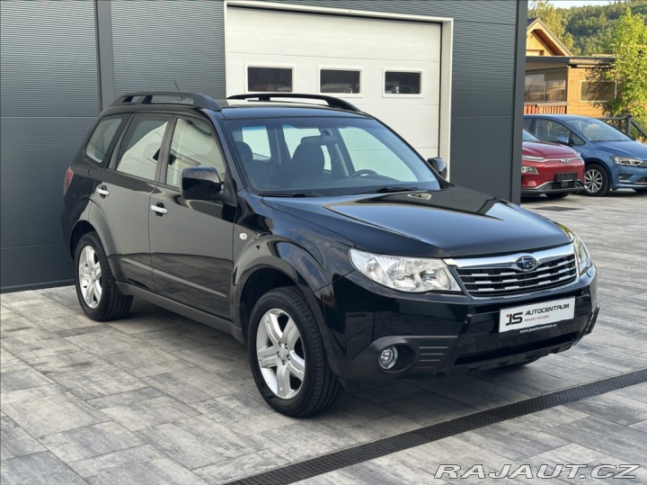 Subaru Forester 2,0 150PS  Comfort A/T 4x 2011
