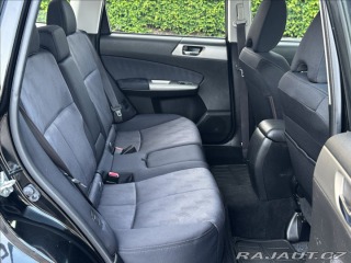 Subaru Forester 2,0 150PS  Comfort A/T 4x 2011