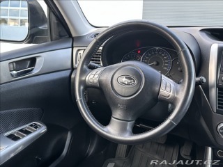 Subaru Forester 2,0 150PS  Comfort A/T 4x 2011