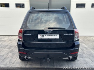 Subaru Forester 2,0 150PS  Comfort A/T 4x 2011