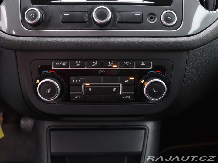 Volkswagen Tiguan 2,0 TDI 103kW 4Motion Xen 2012
