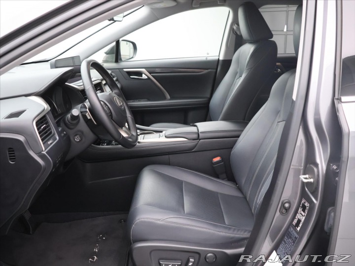 Lexus RX 2,0 300 4x4 CZ 1.Maj. DPH 2022