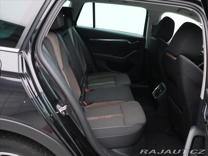 Škoda Octavia 2,0 TDI DSG Matrix Scout 2021