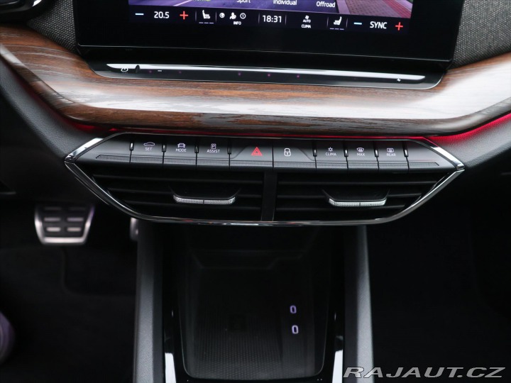 Škoda Octavia 2,0 TDI DSG Matrix Scout 2021