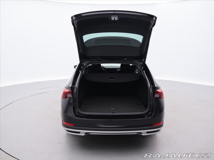 Škoda Octavia 2,0 TDI DSG Matrix Scout 2021