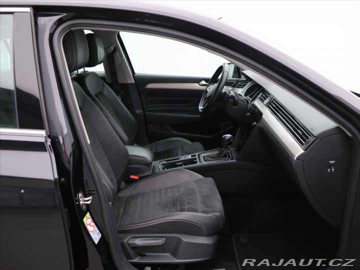 Volkswagen Passat 2,0 TDI Elegance Aut.Klim 2020