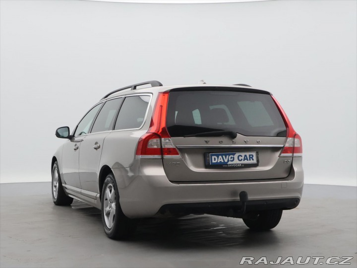 Volvo V70 2,0 D3 100kW Kinetic Dyna 2015
