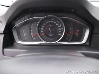 Volvo V70 2,0 D3 100kW Kinetic Dyna 2015
