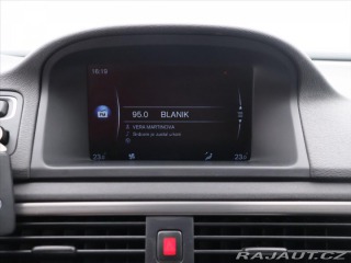 Volvo V70 2,0 D3 100kW Kinetic Dyna 2015