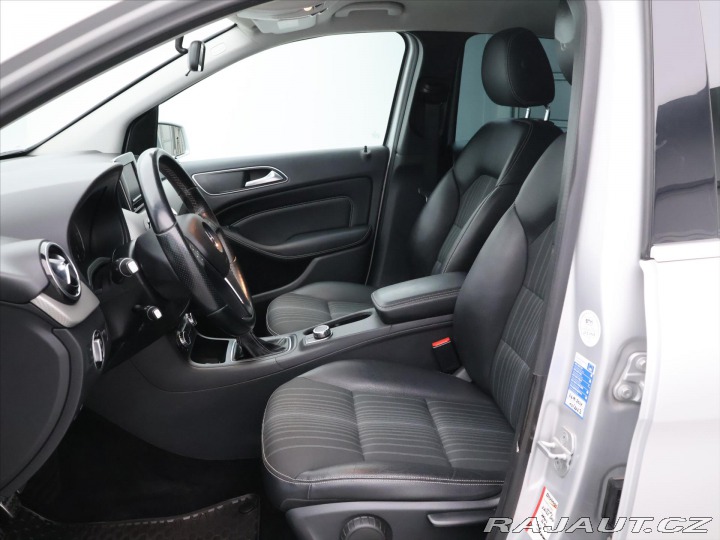 Mercedes-Benz B 1,8 180 CDI Klimatizace C 2012