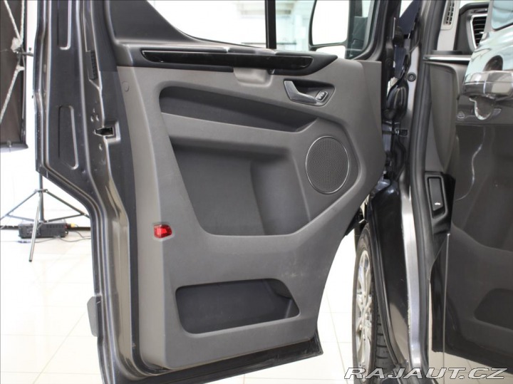 Ford Tourneo Custom 2,0 EB 136kW AT Titan.X 1 2021
