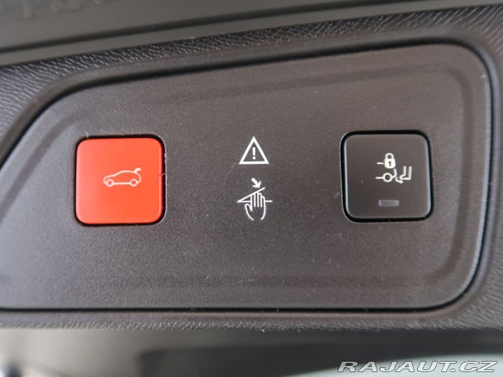 Peugeot 3008 1.6THP,121kW,AT,ALLURE 2017
