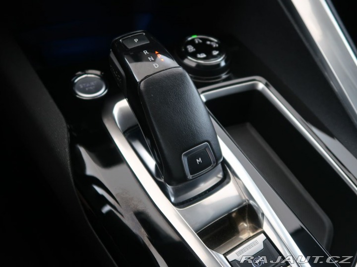 Peugeot 3008 1.6THP,121kW,AT,ALLURE 2017