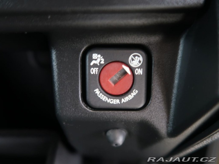 Peugeot 3008 1.6THP,121kW,AT,ALLURE 2017