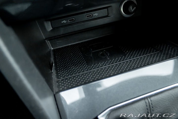 Volkswagen Tiguan / 2.0 TDI EVO/ 4Motion/ 2020