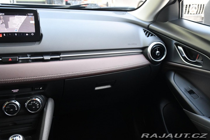 Mazda CX-3 G120i TAKUMI+ HUD KAMERA 2018