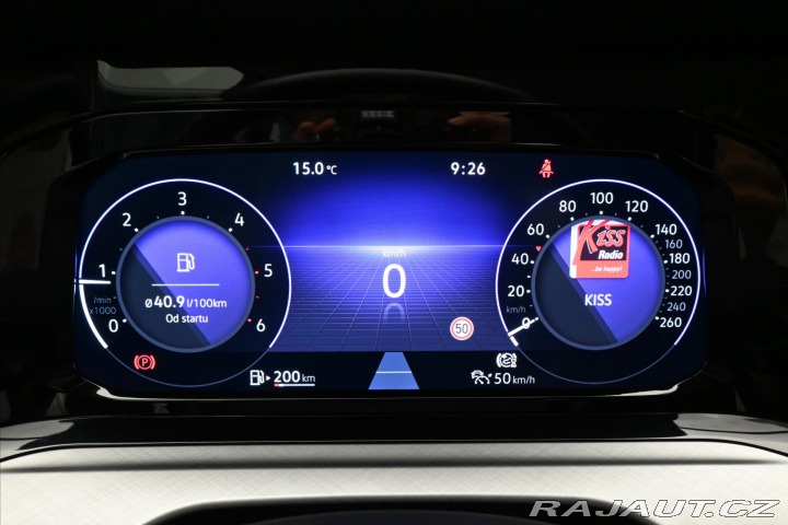 Volkswagen Golf 2,0 TDI 85 kW Life Záruka 2022