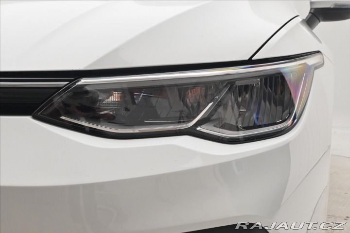 Volkswagen Golf 2,0 TDI 85 kW Life Záruka 2022