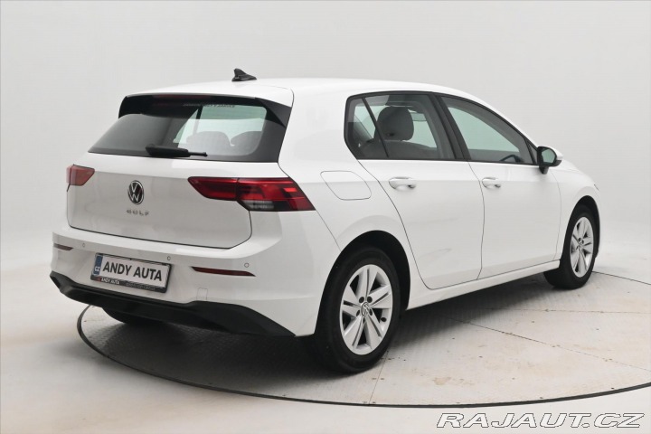 Volkswagen Golf 2,0 TDI 85 kW Life Záruka 2022
