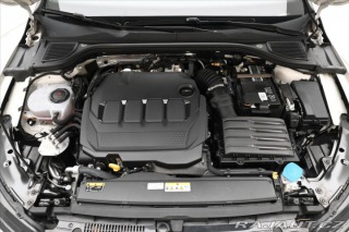 Volkswagen Golf 2,0 TDI 85 kW Life Záruka 2022