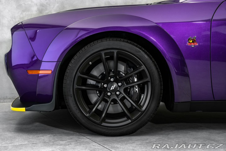 Dodge Challenger SCAT PACK wide body EU 2024
