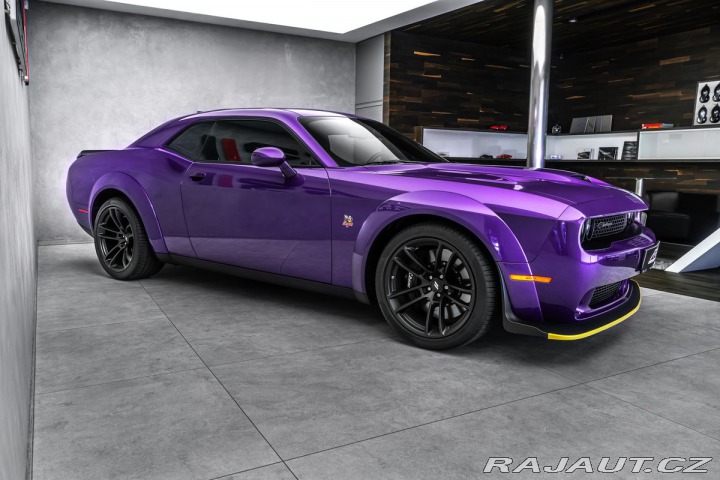 Dodge Challenger SCAT PACK wide body EU 2024