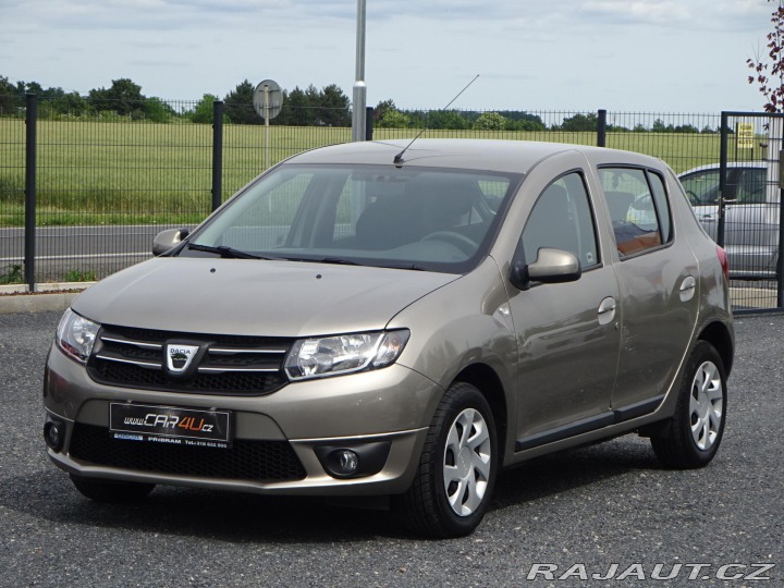 Dacia Sandero 1.2 55kW 2.MAJITEL ČR KLI 2015