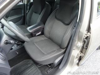 Dacia Sandero 1.2 55kW 2.MAJITEL ČR KLI 2015