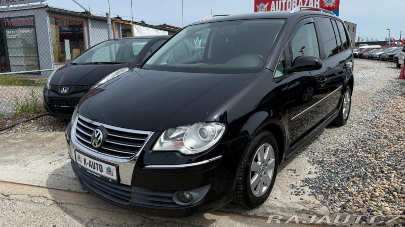 Volkswagen Touran 1.4TSi 103kW *DSG*Tažné*A
