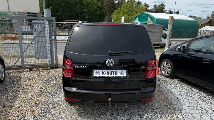 Volkswagen Touran 1.4TSi 103kW *DSG*Tažné*A 2008