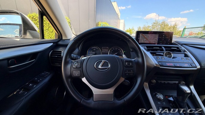 Lexus Ostatní modely NX 300h 300H 2,5 HEV PRESTIEGE SA 2021