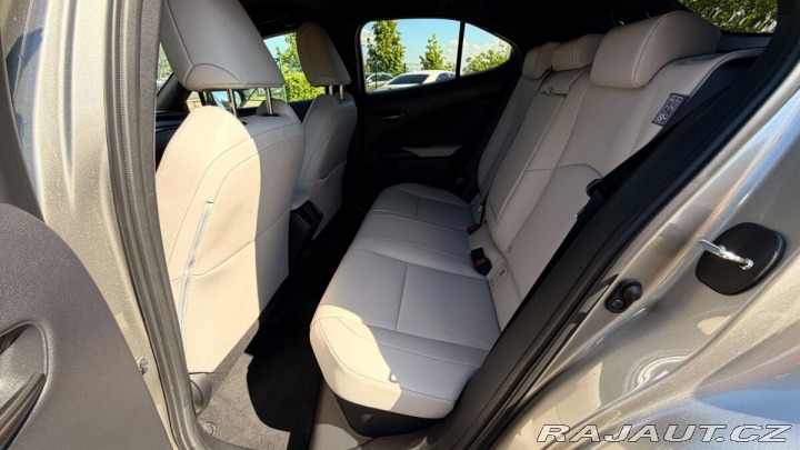 Lexus Ostatní modely UX 250h 250H 2,0 HEV SPECIAL EDIT 2022