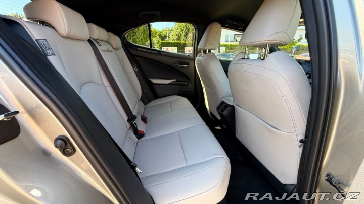 Lexus Ostatní modely UX 250h 250H 2,0 HEV SPECIAL EDIT 2022