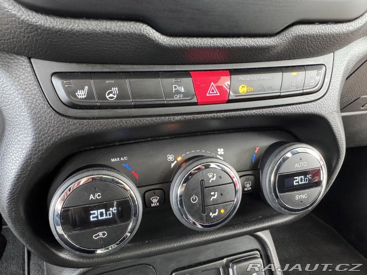 Jeep Renegade 2,0M-Jet 4WD*AUT*REZERVAC 2016